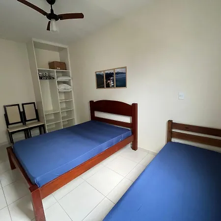 Apt 2 suites com ar condicionado e piscina Ubatuba-3