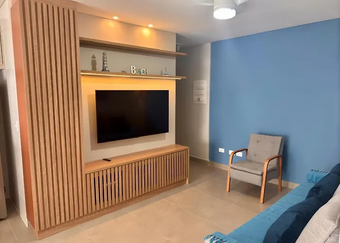 Novo com 2 Suítes na Praia das Toninhas